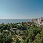 Pearl Odesa