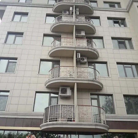Pearl Apartment